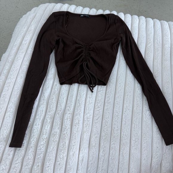 ZARA CROPPED BROWN LONG SLEEVE - Picture 1 of 3
